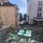 Dunja & Sea Terrace * Опатия