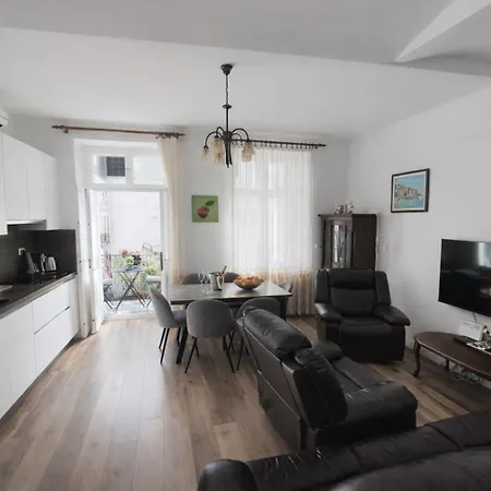 Dunja & Sea Terrace Апартаменты Опатия