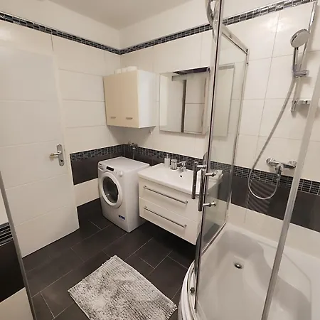 Dunja & Sea Terrace Апартаменти Опатія