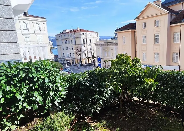 Dunja & Sea Terrace *